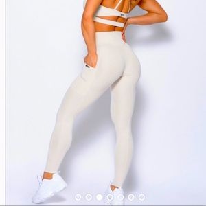 Limited Edition bombshell sportswear lounge leggings in “oatmeal”
